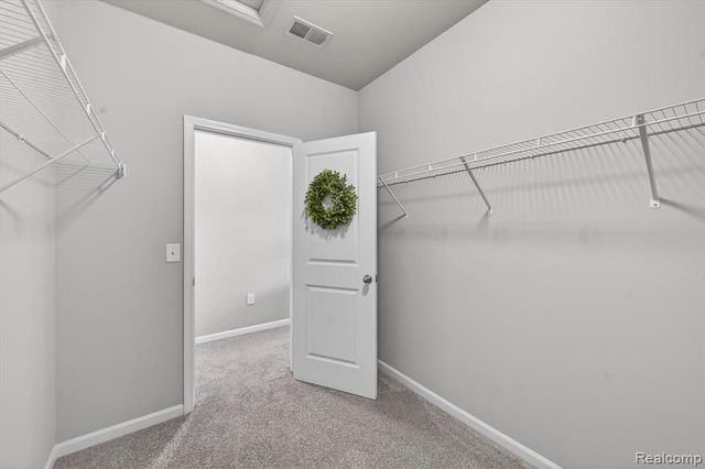 9789 Ridge Run Street, Howell, MI 48855