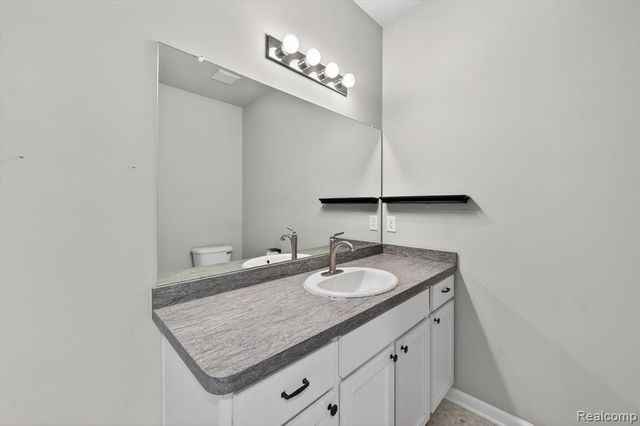 9789 Ridge Run Street, Howell, MI 48855