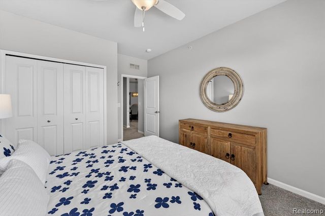 9789 Ridge Run Street, Howell, MI 48855