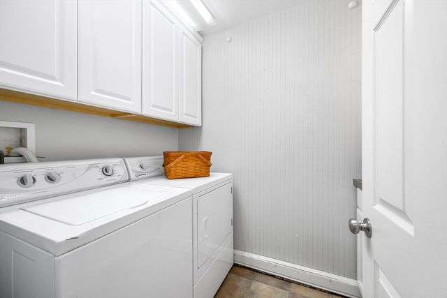 24 Faunce Mountain Rd, Sandwich, MA 02563