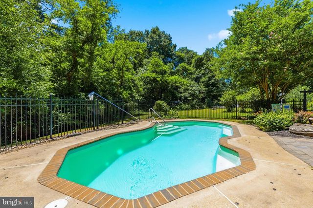 24249 MCINTOSH RD, Hollywood, MD 20636
