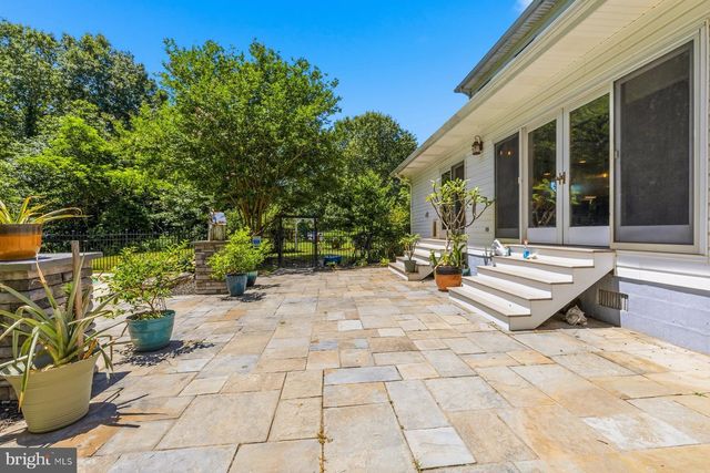 24249 MCINTOSH RD, Hollywood, MD 20636