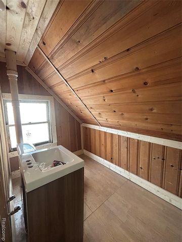 2500 Atkinson Street, Detroit, MI 48206