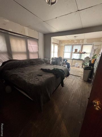 2500 Atkinson Street, Detroit, MI 48206