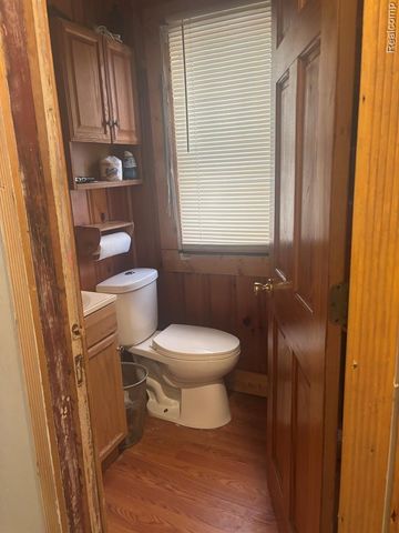 2500 Atkinson Street, Detroit, MI 48206