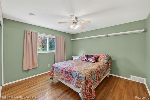 35037 Ellen Court, Livonia, MI 48154