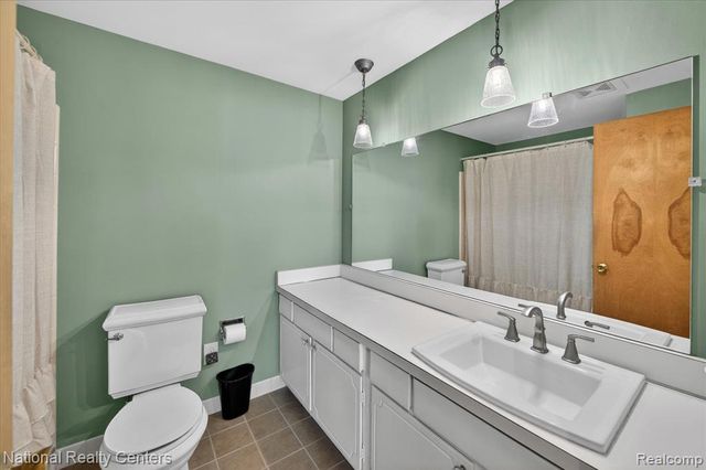 35037 Ellen Court, Livonia, MI 48154