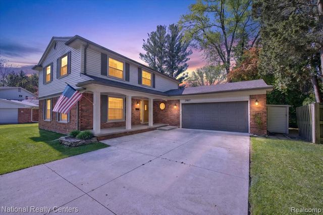 35037 Ellen Court, Livonia, MI 48154