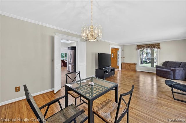 35037 Ellen Court, Livonia, MI 48154