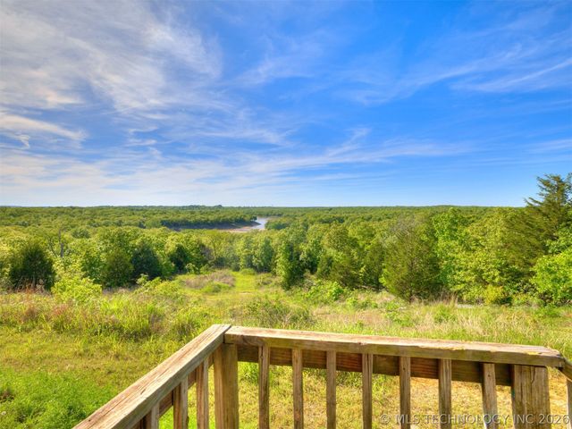 48 Ridgeview Drive, Sand Springs, OK 74063