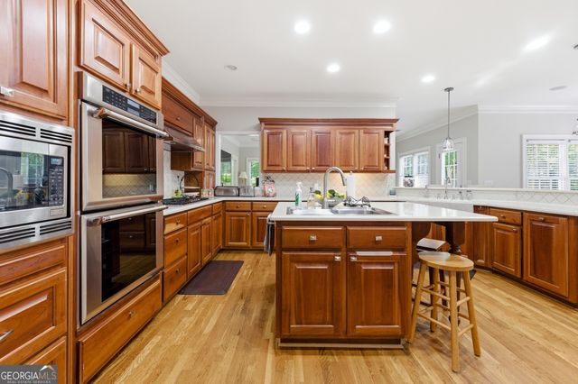 2372 SW Habersham, Marietta, GA 30064