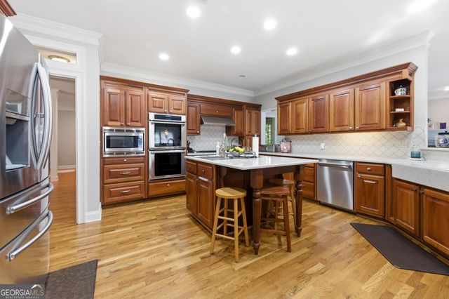 2372 SW Habersham, Marietta, GA 30064