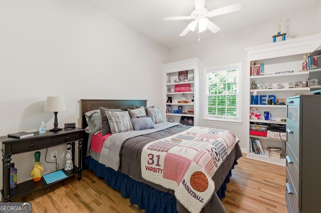 2372 SW Habersham, Marietta, GA 30064