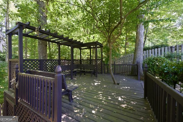 2372 SW Habersham, Marietta, GA 30064