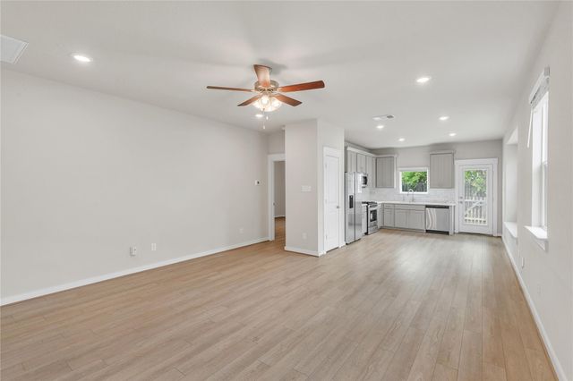 17104 Crane Fly DR D, Pflugerville, TX 78660