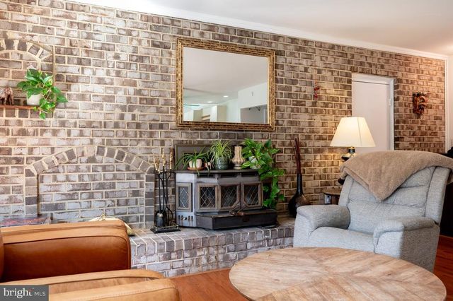 105 SAINT ANDREWS DR E, Fort Washington, MD 20744