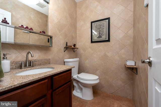 105 SAINT ANDREWS DR E, Fort Washington, MD 20744