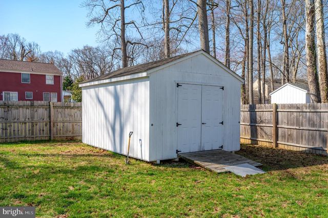 105 SAINT ANDREWS DR E, Fort Washington, MD 20744