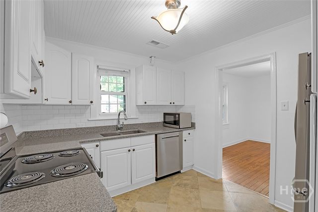 1501 E 48th Street, Savannah, GA 31404