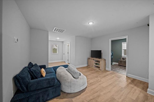 1321 Wellton Place, Campobello, SC 29322