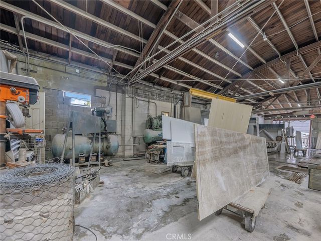 4211 Verdant Street, Los Angeles, CA 90039