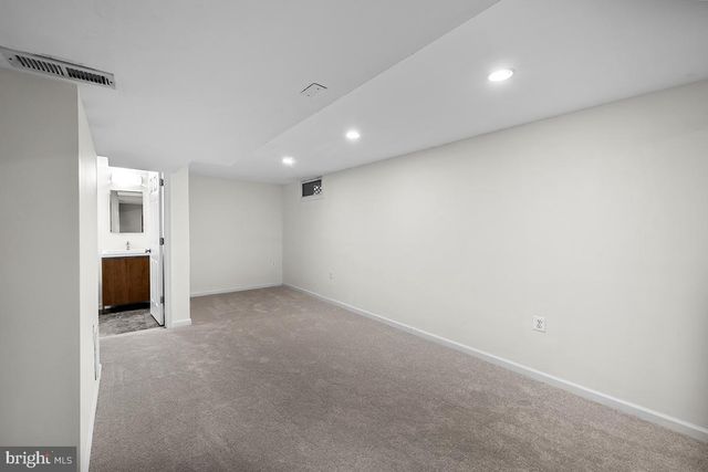 429 DEERPATH AVE SW, Leesburg, VA 20175