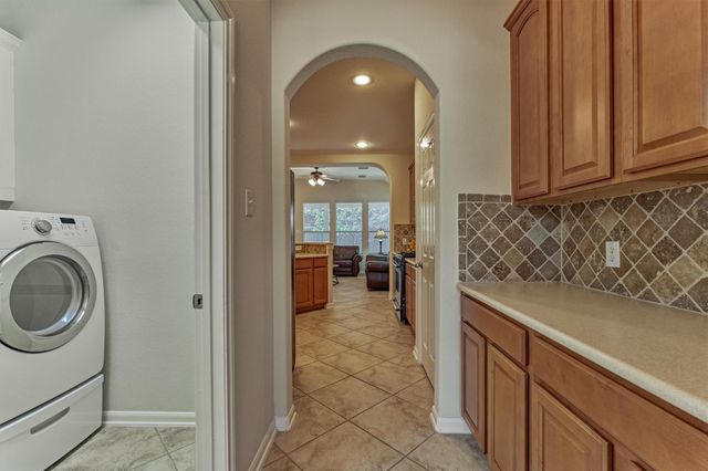 3 Julienne Trace, The Woodlands, TX 77381