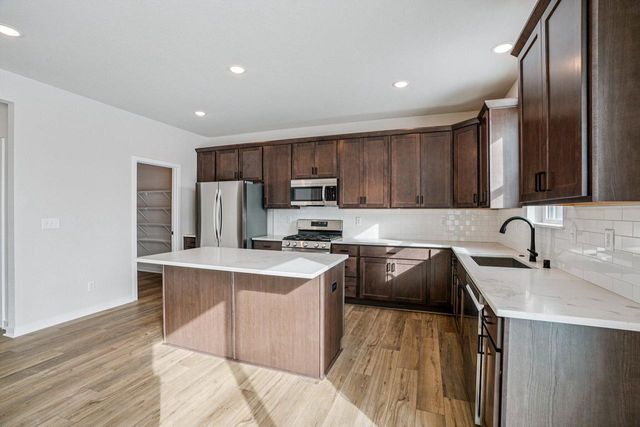 9628 S Sophia COURT, Franklin, WI 53132