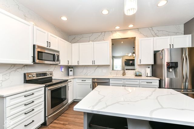 3784 Dusty Sands Road, Whitestown, IN 46075