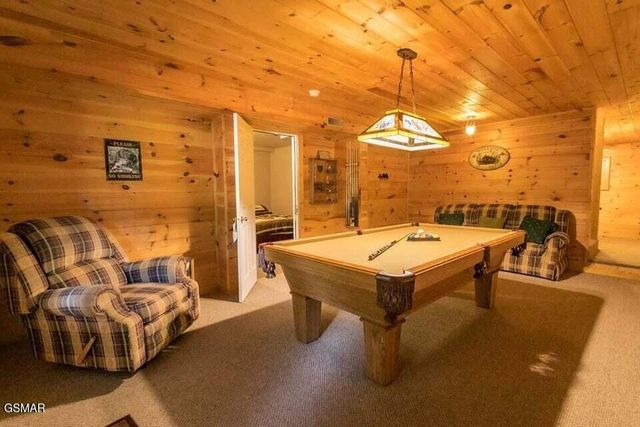 3390 Robeson Road, Sevierville, TN 37862