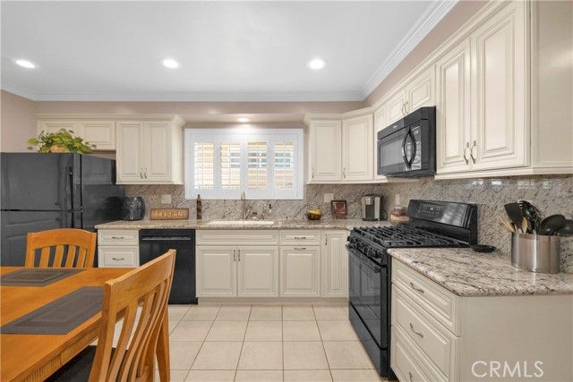 12111 Reagan Street, Los Alamitos, CA 90720