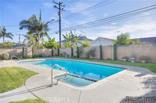 12111 Reagan Street, Los Alamitos, CA 90720