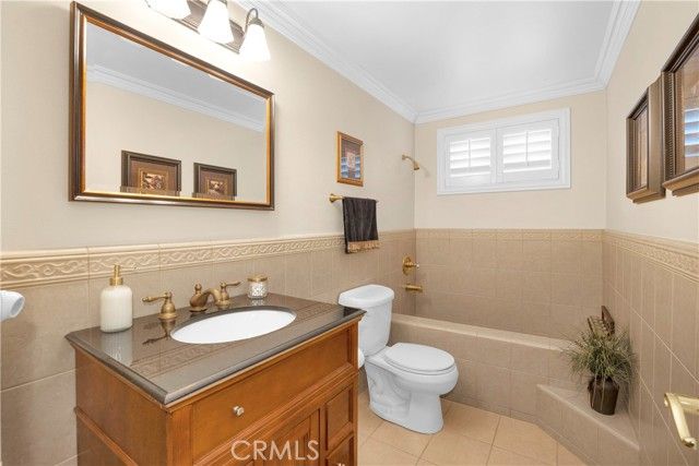 12111 Reagan Street, Los Alamitos, CA 90720