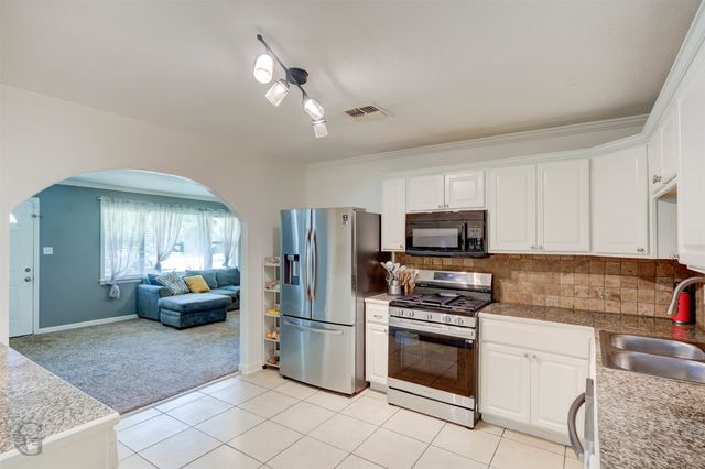 2612 Douglas Drive, Bossier City, LA 71111