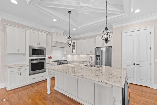 1905 Green Oaks Parkway, Holly Springs, NC 27540