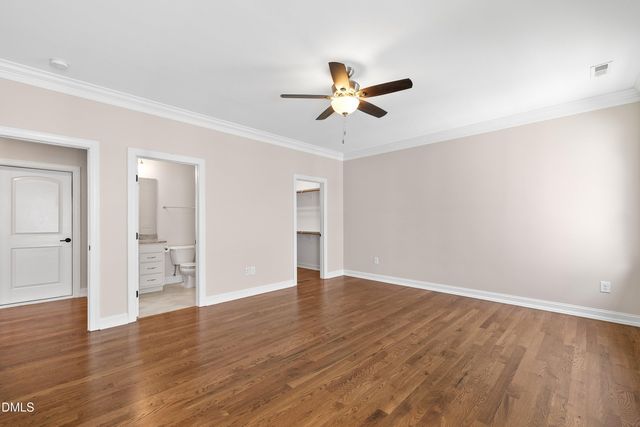 1905 Green Oaks Parkway, Holly Springs, NC 27540