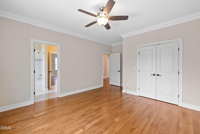 1905 Green Oaks Parkway, Holly Springs, NC 27540