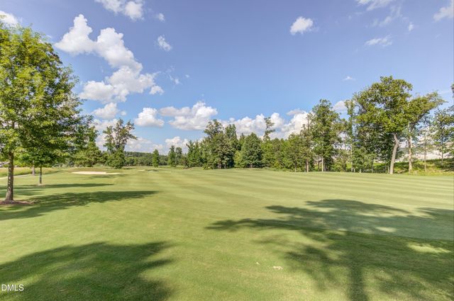 1905 Green Oaks Parkway, Holly Springs, NC 27540