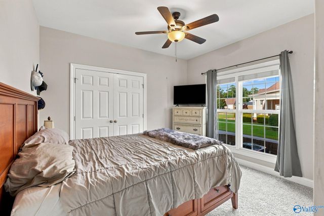 180 River Walk Trail, New Market, AL 35761