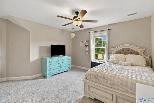 180 River Walk Trail, New Market, AL 35761