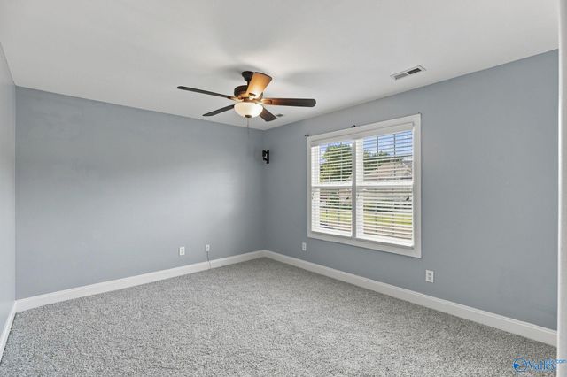 180 River Walk Trail, New Market, AL 35761