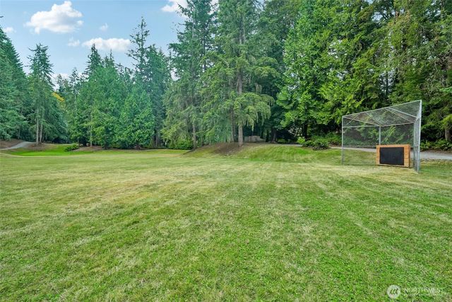 22330 NE 28th Street, Sammamish, WA 98074