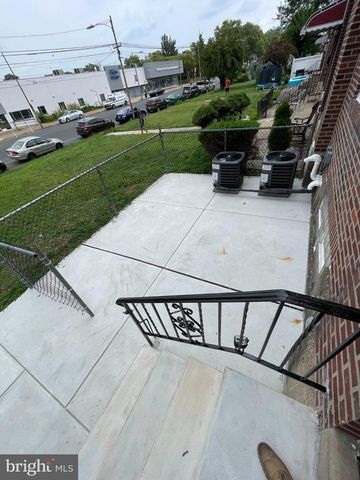 7123 CASTOR AVE, Philadelphia, PA 19149