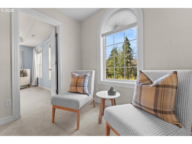 12892 Nw LORRAINE Dr, Portland, OR 97229