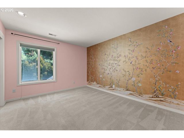 12892 Nw LORRAINE Dr, Portland, OR 97229