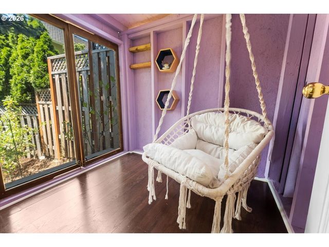 12892 Nw LORRAINE Dr, Portland, OR 97229