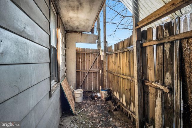 1251 BAILEY ST, Harrisburg, PA 17103