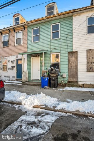 1251 BAILEY ST, Harrisburg, PA 17103