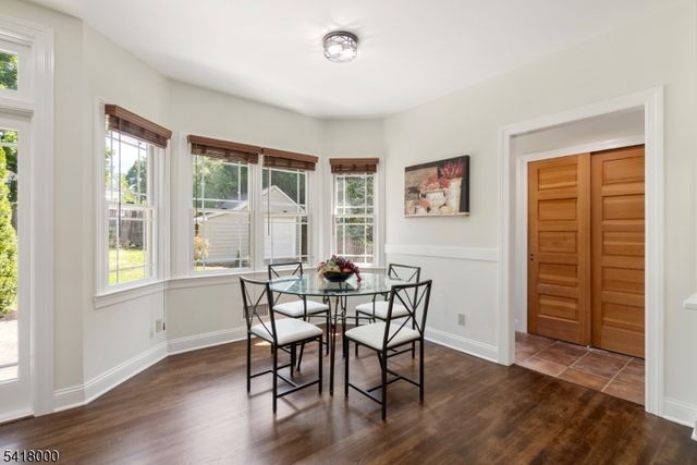 13 Glenview Rd, North Caldwell Boro, NJ 07006