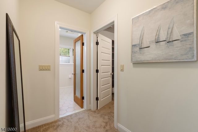 13 Glenview Rd, North Caldwell Boro, NJ 07006